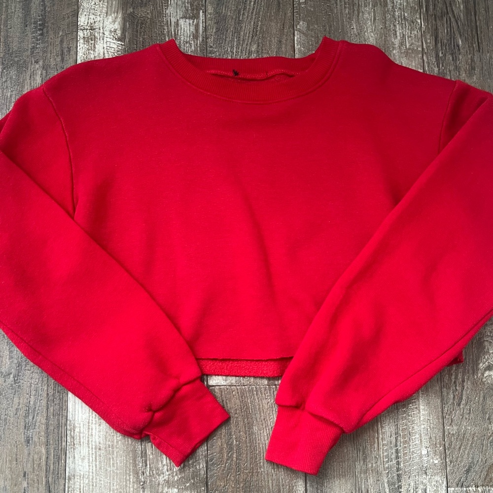 Cropped Red Crew Neck